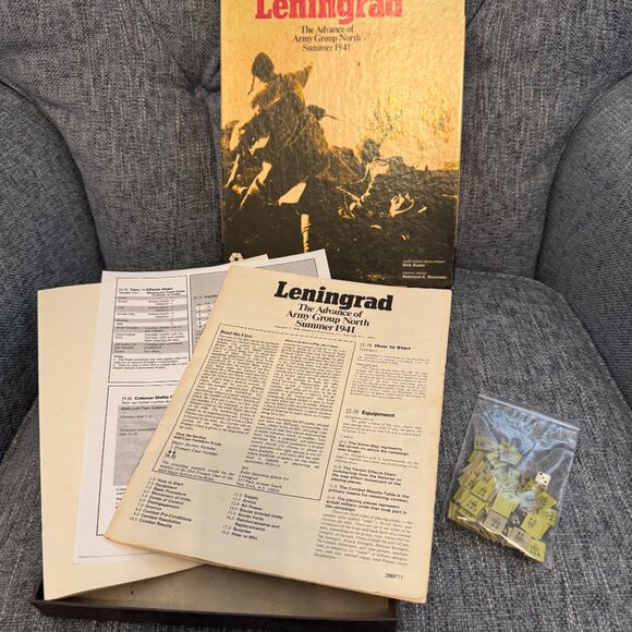 Leningrad (open, punched) SPI Simulations Publications, Inc. - Picture 7 of 10